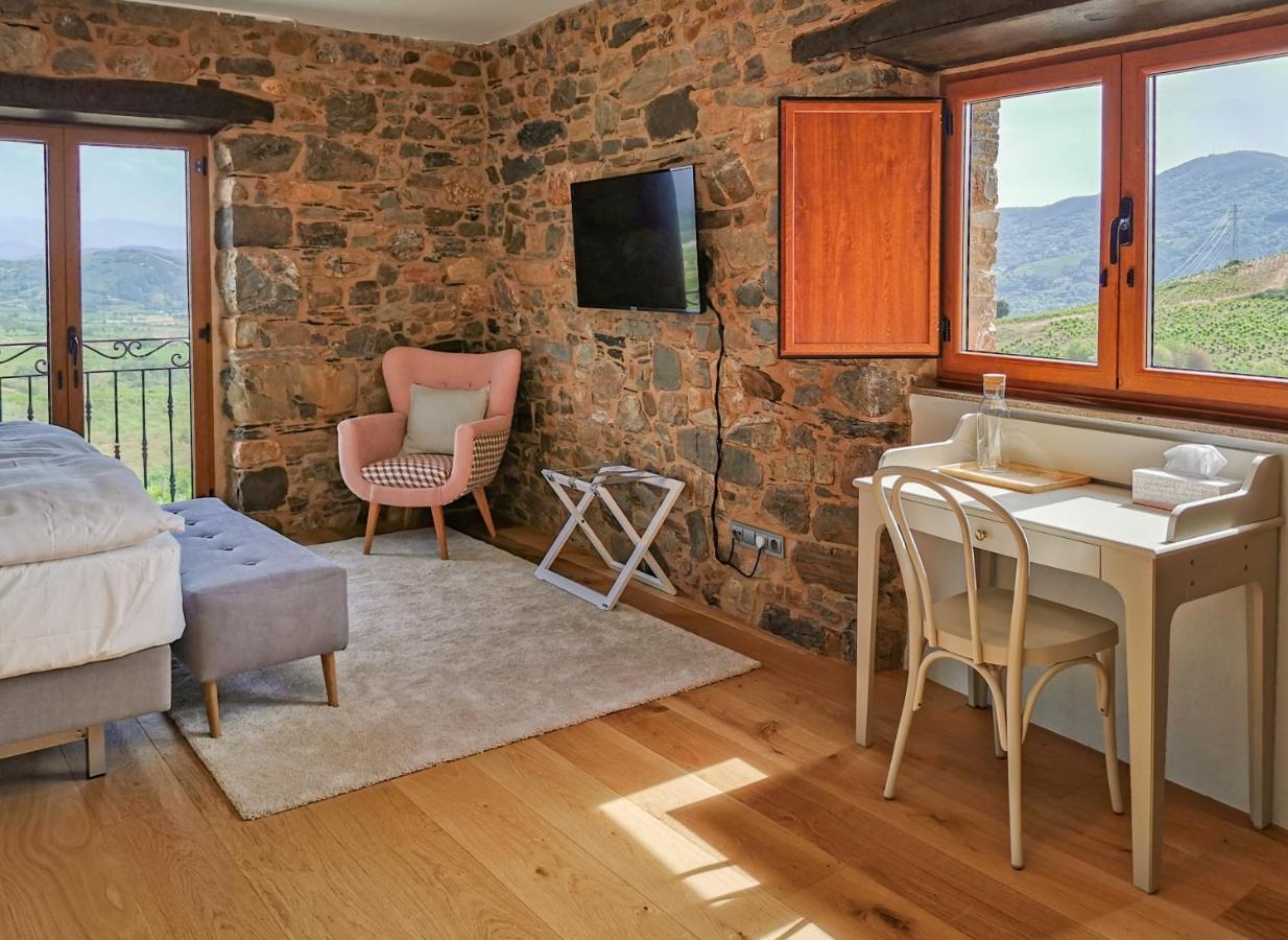 Boutique Finca Esencial Villafranca Del Bierzo Esterno foto